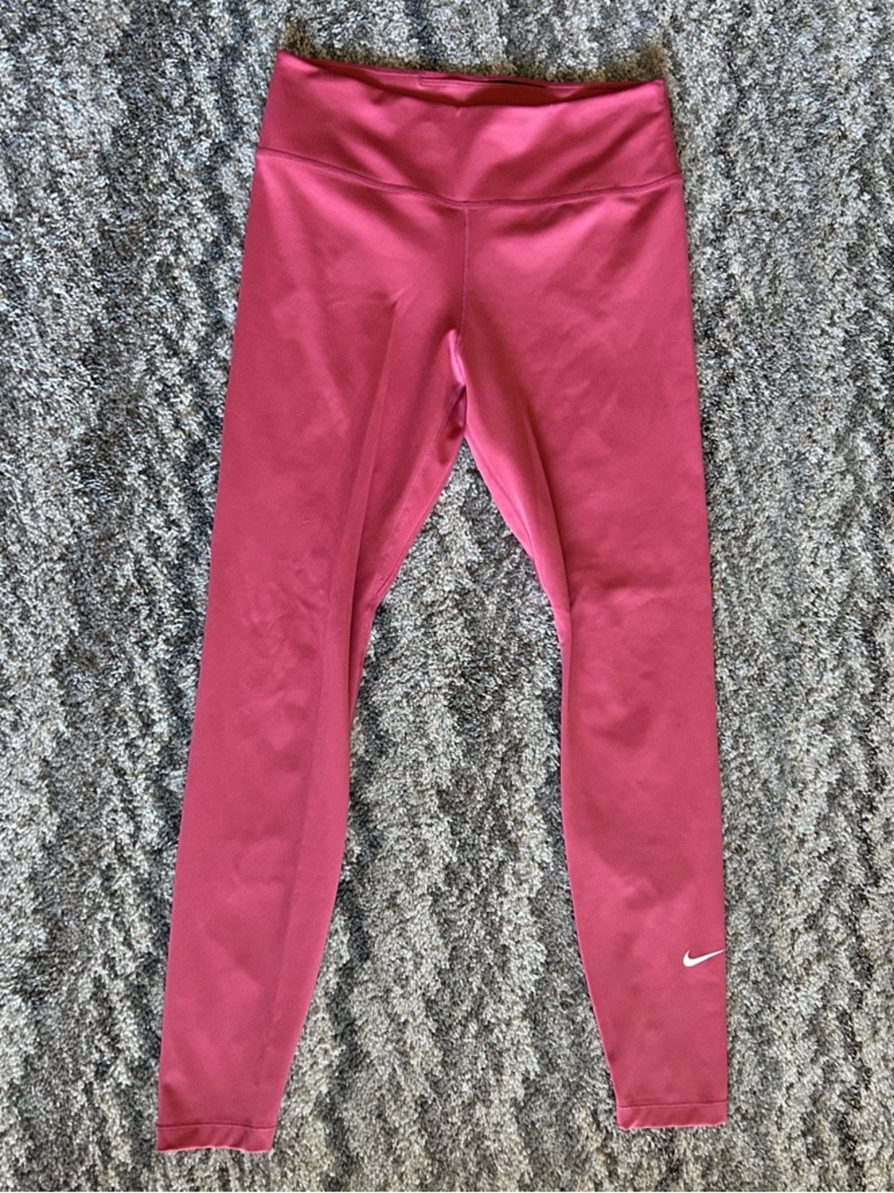 Nike Pink Performance Athletic Leggings dri fit Women’s Workout Gym Running